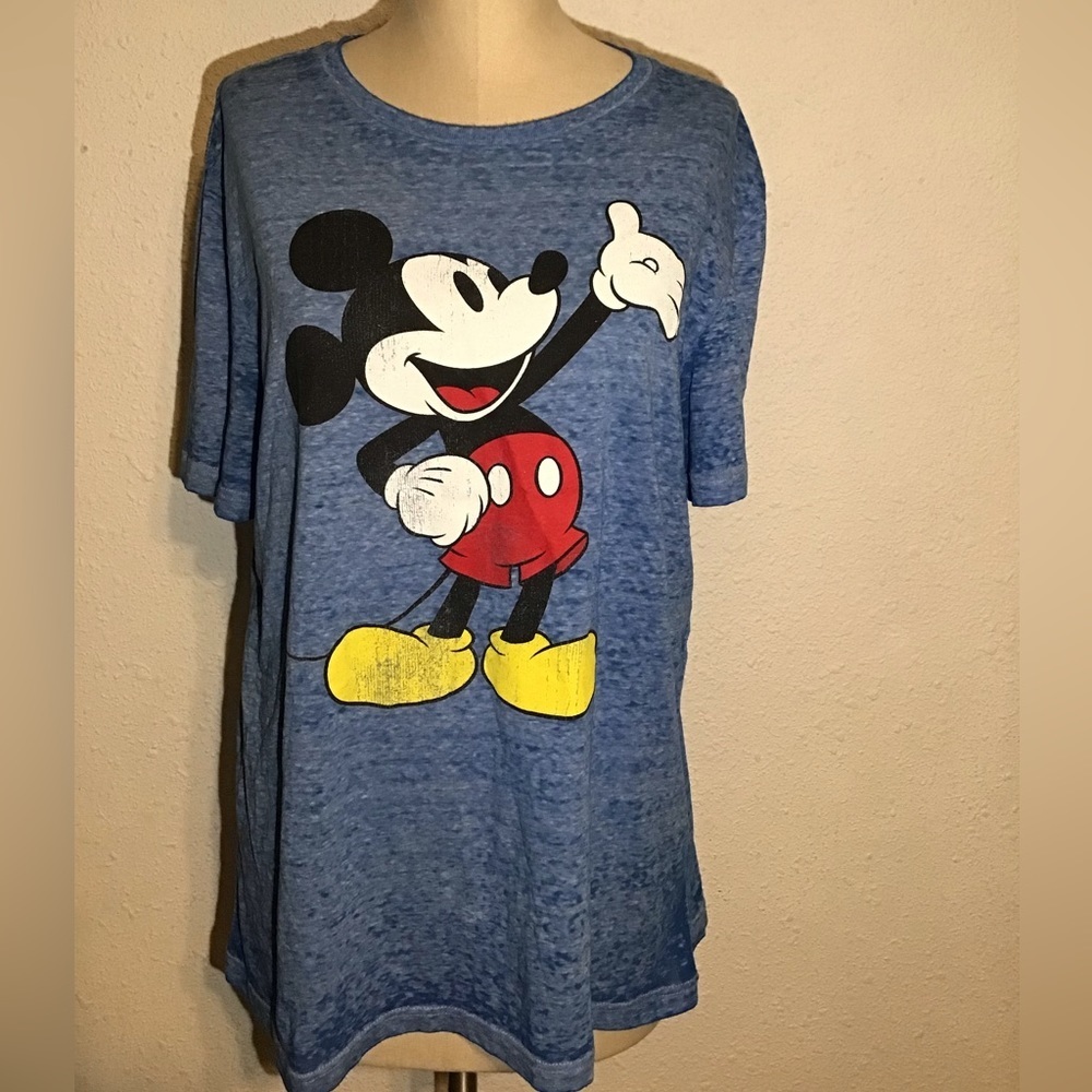 Disney blue women’s short sleeve blouse size large